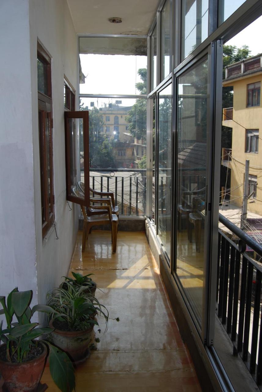 Flavors Inn Meditation Center Katmandu Eksteriør billede