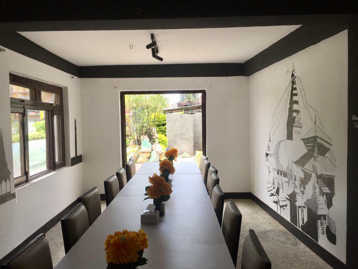 Flavors Inn Meditation Center Katmandu Eksteriør billede